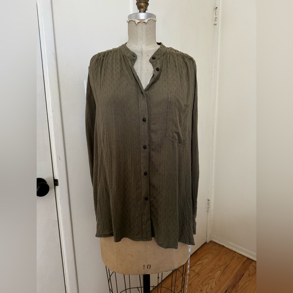 CLOSET CLEAR OUT: Free People Oversized Olive Button Down - Picture 1 of 7
